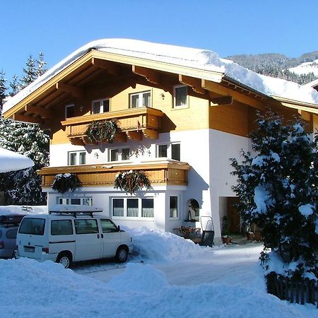Glemmy Appartements Inkl Sommercard Viehhofen Exterior photo
