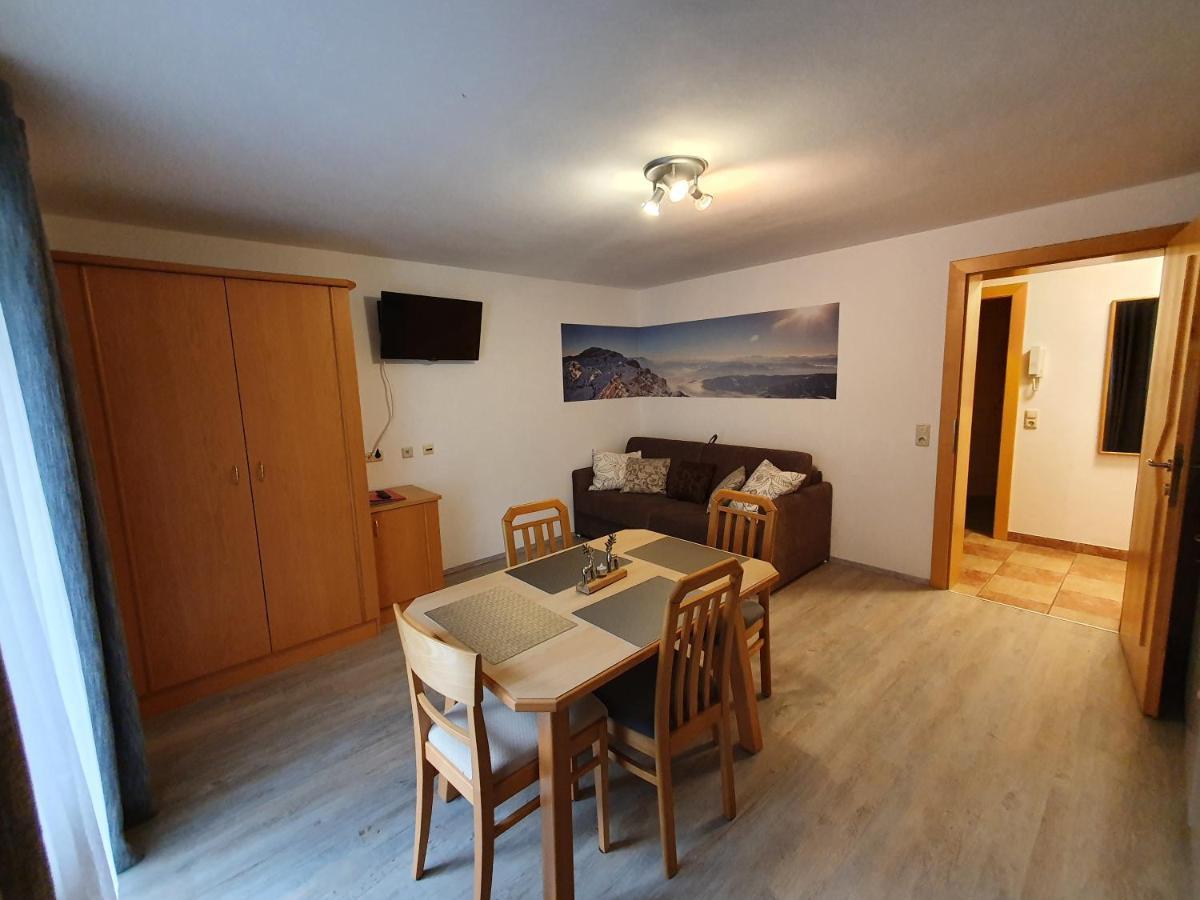 Glemmy Appartements Inkl Sommercard Viehhofen Exterior photo