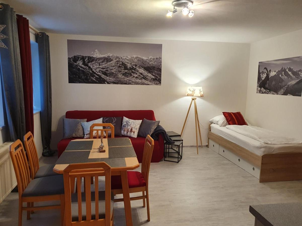Glemmy Appartements Inkl Sommercard Viehhofen Exterior photo