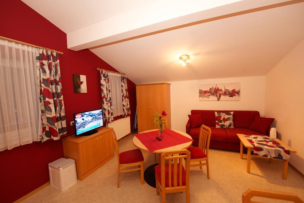 Glemmy Appartements Inkl Sommercard Viehhofen Exterior photo